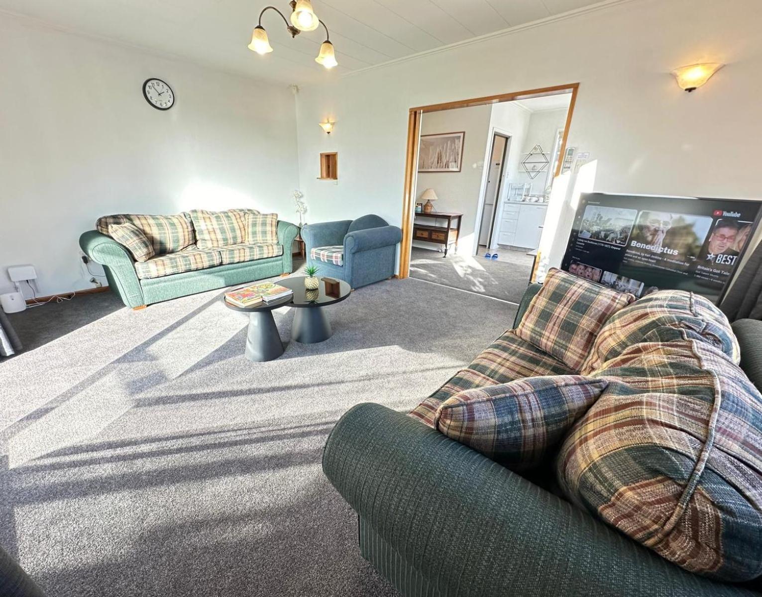 Glenpark Lodge Dunedin Exterior photo